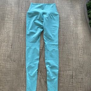 Brand new never used alphalete revival leggings size small color jade